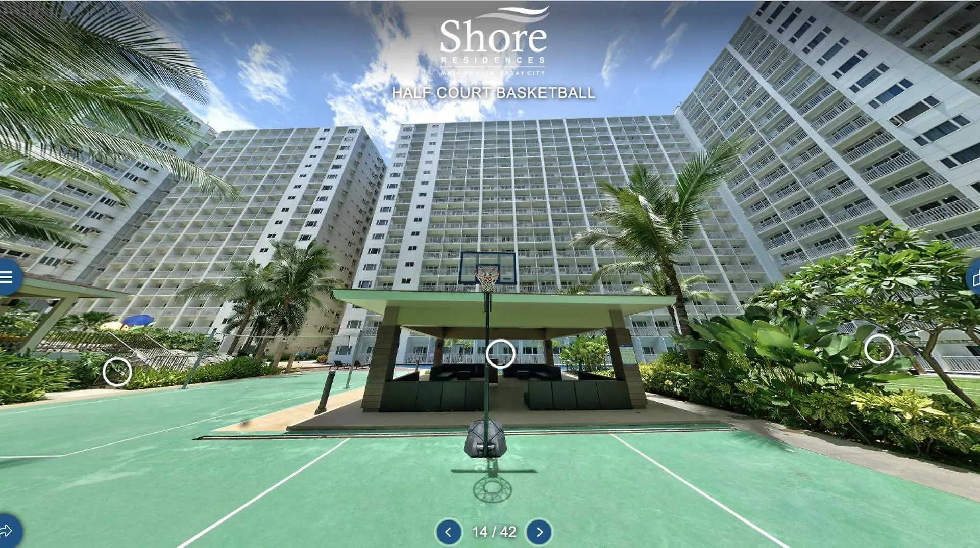 Modern Double-Sized Bed With Netflix & Pool View Apartment Manila Philippines